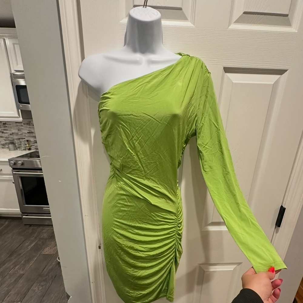 Atlein- One-Shoulder Green Dress Size Small - Picture 5 of 8